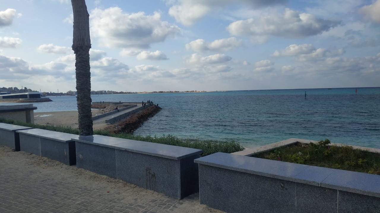 غروب الشمس على كورنيش مطروح