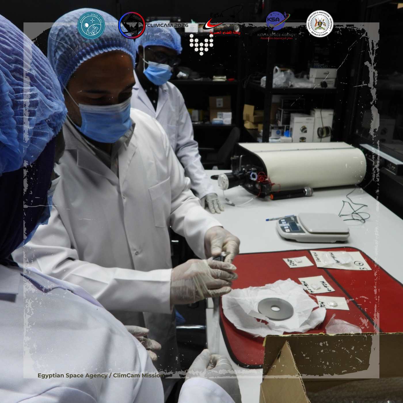 أثناء تجهيزات الكاميرا