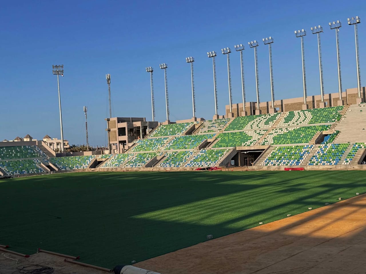 استمرار أعمال فرد النجيلة