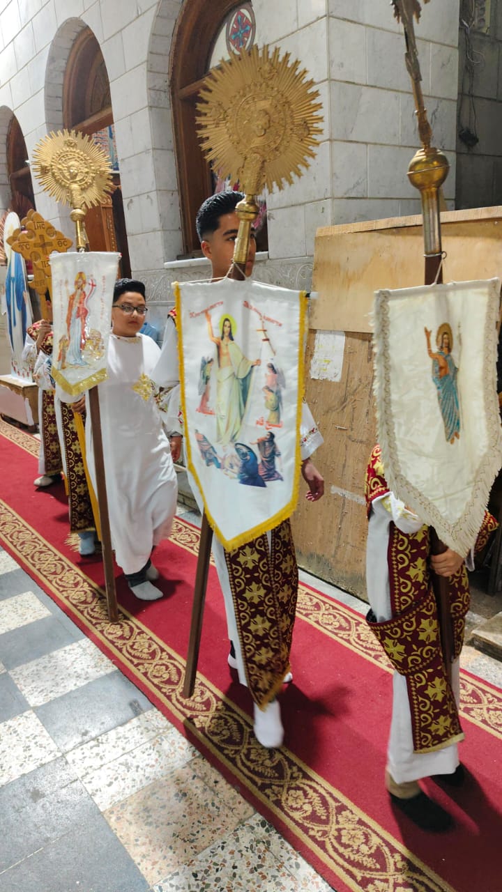 الاطفال بالكنيسة