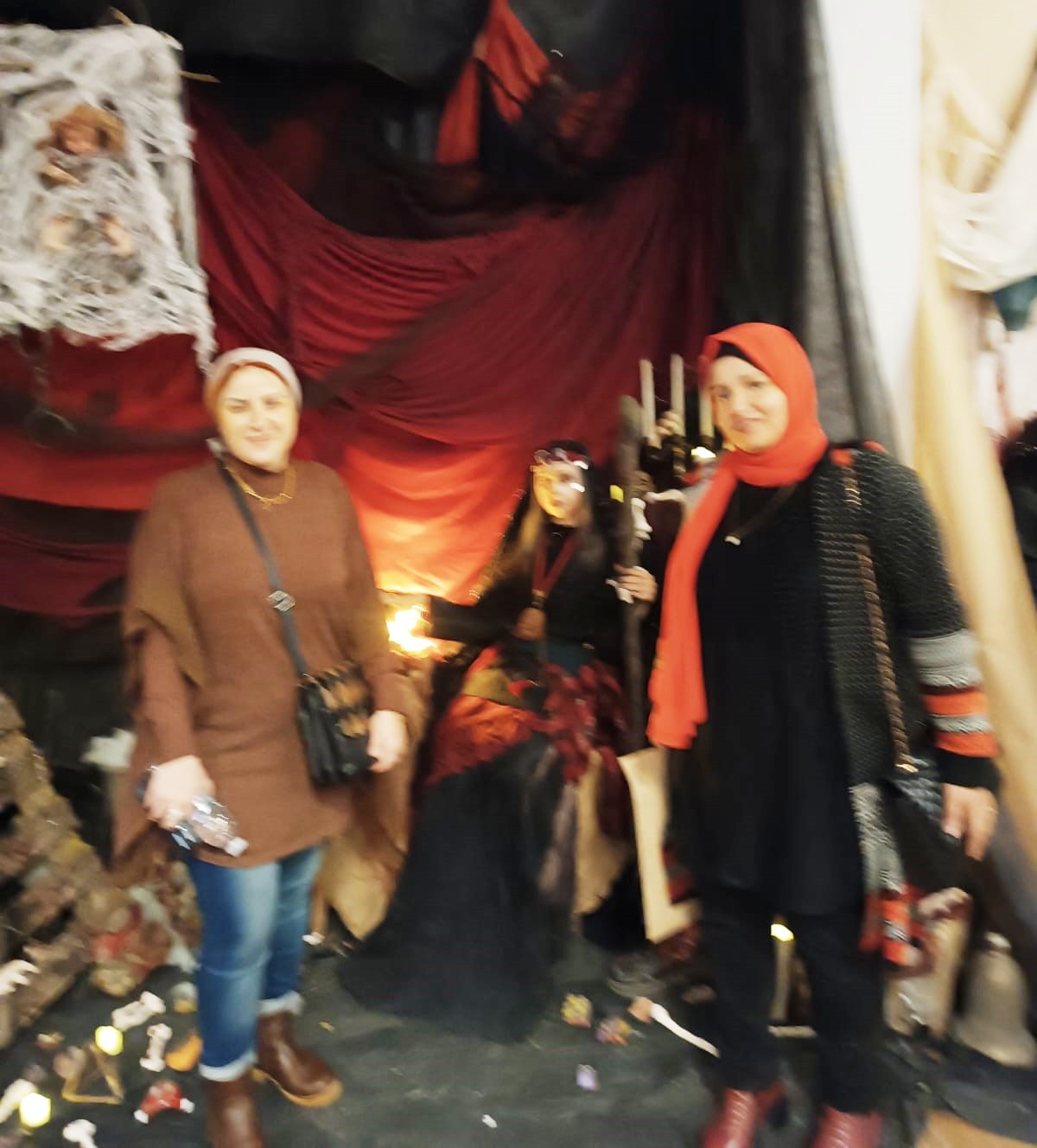 الدكتورة صفاء فهمى والدكتورة رضوى العشماوى