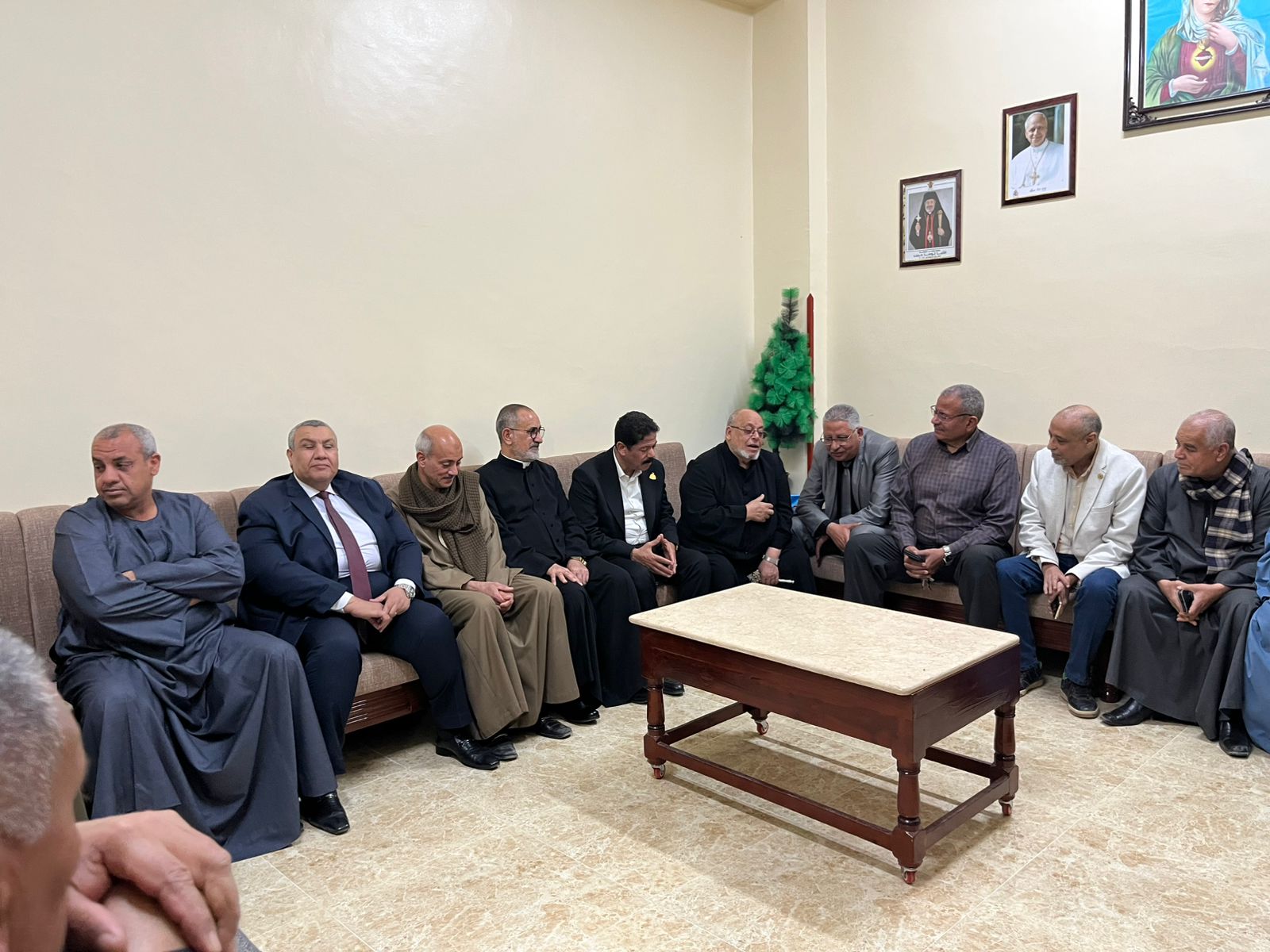 سالم والحديوى يقدمان التهنئة