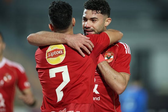 احتفال ياسر إبراهيم وتريزيجيه