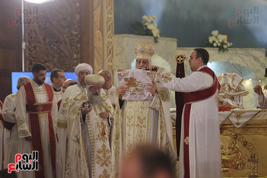 قداس عيد القيامة بالكاتدرائية