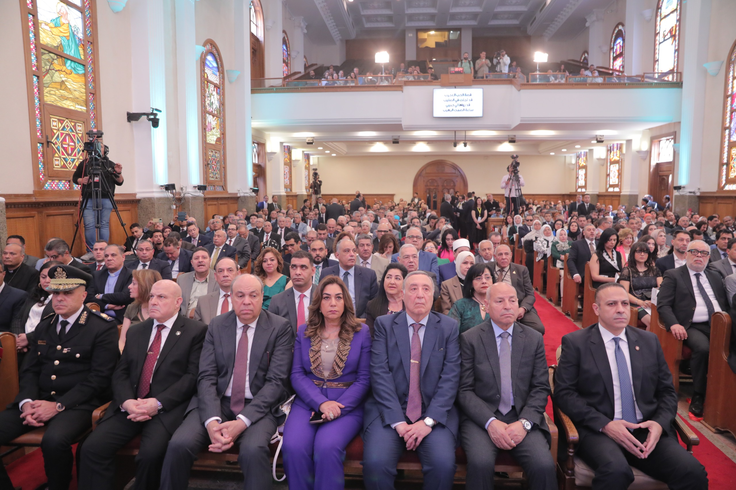 الكنيسة الإنجيلية بمصر الجديدة تشهد احتفالًا واسعًا بعيد القيامة المجيد (2)