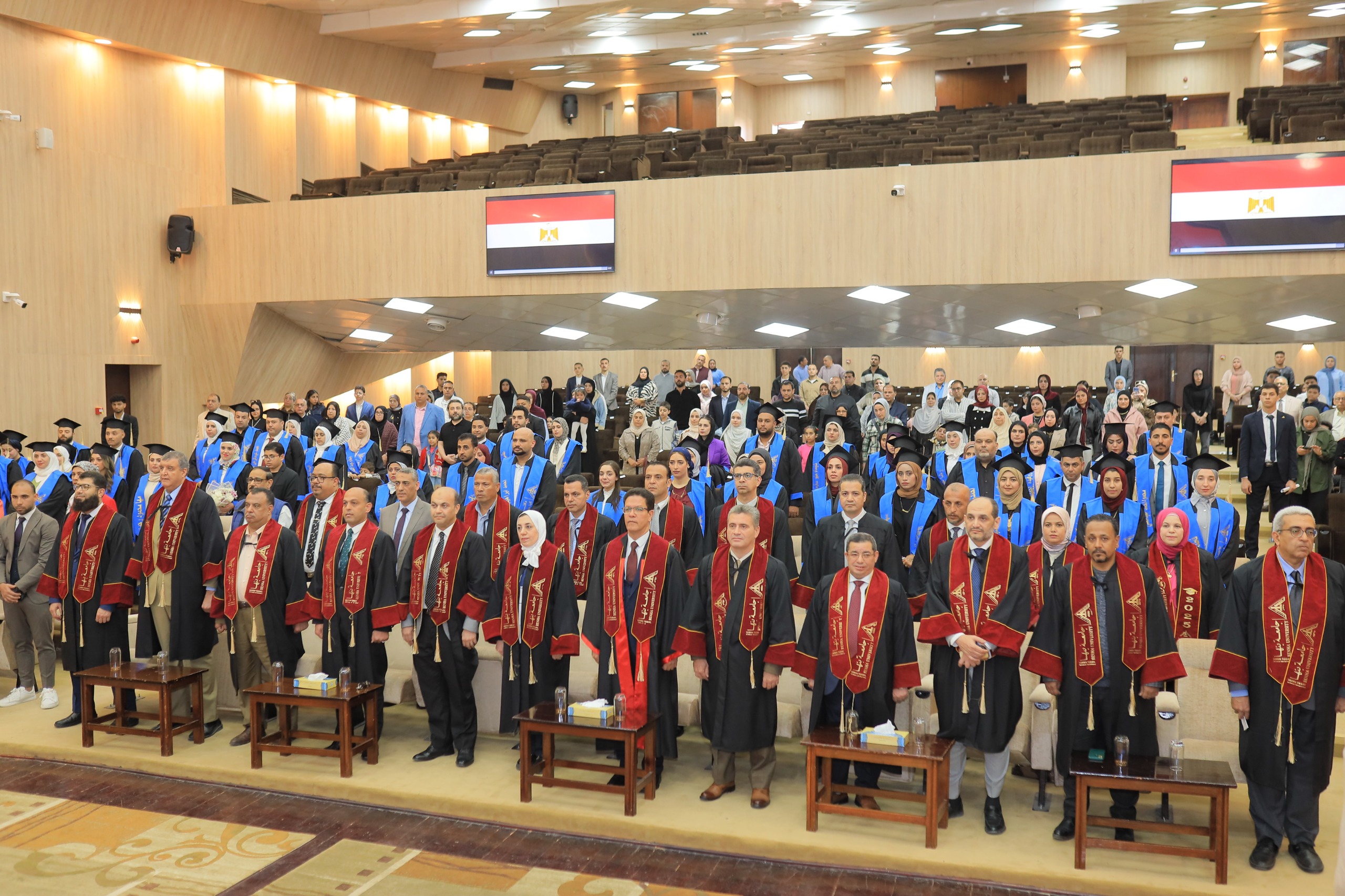 المشاركين في التكريمات المشاركين في التكريمات