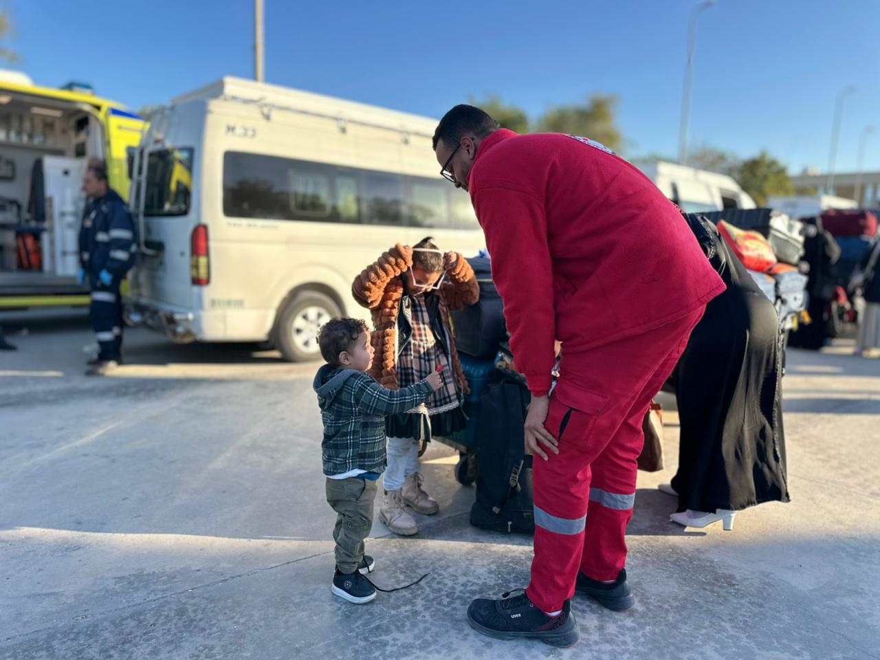 PHOTO-2026-04-12-10-00-34