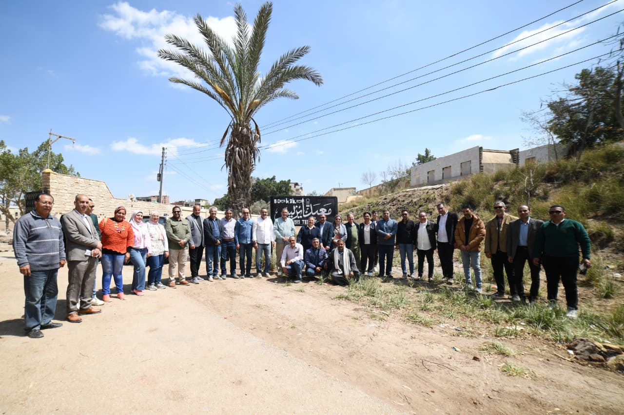 الكتل الأثرية في معبد بهبيت الحجارة