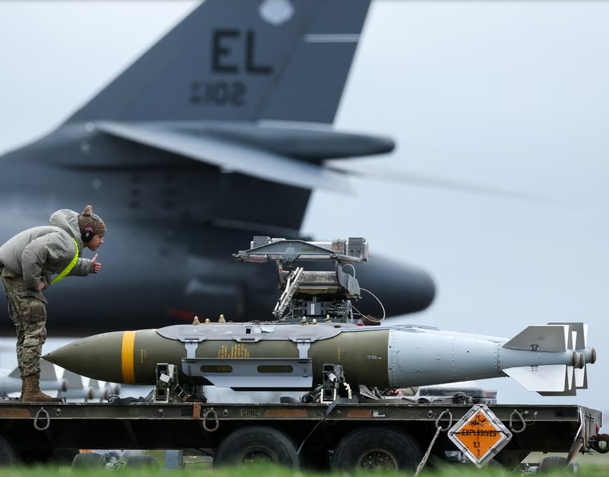 القواعد الجوية الامريكية