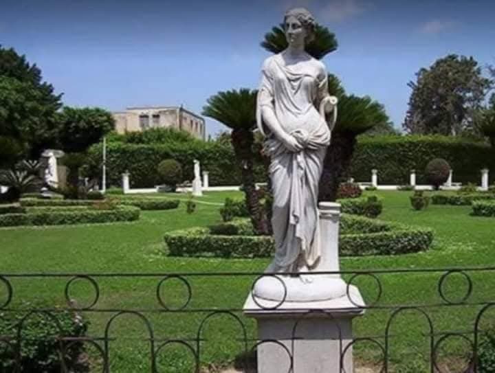 جانب من حديقة انطونيادس