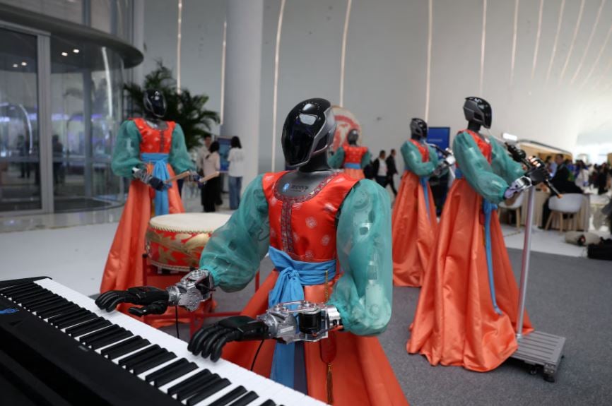 تعرّف على الآلات أحدث جيل من الروبوتات (8)