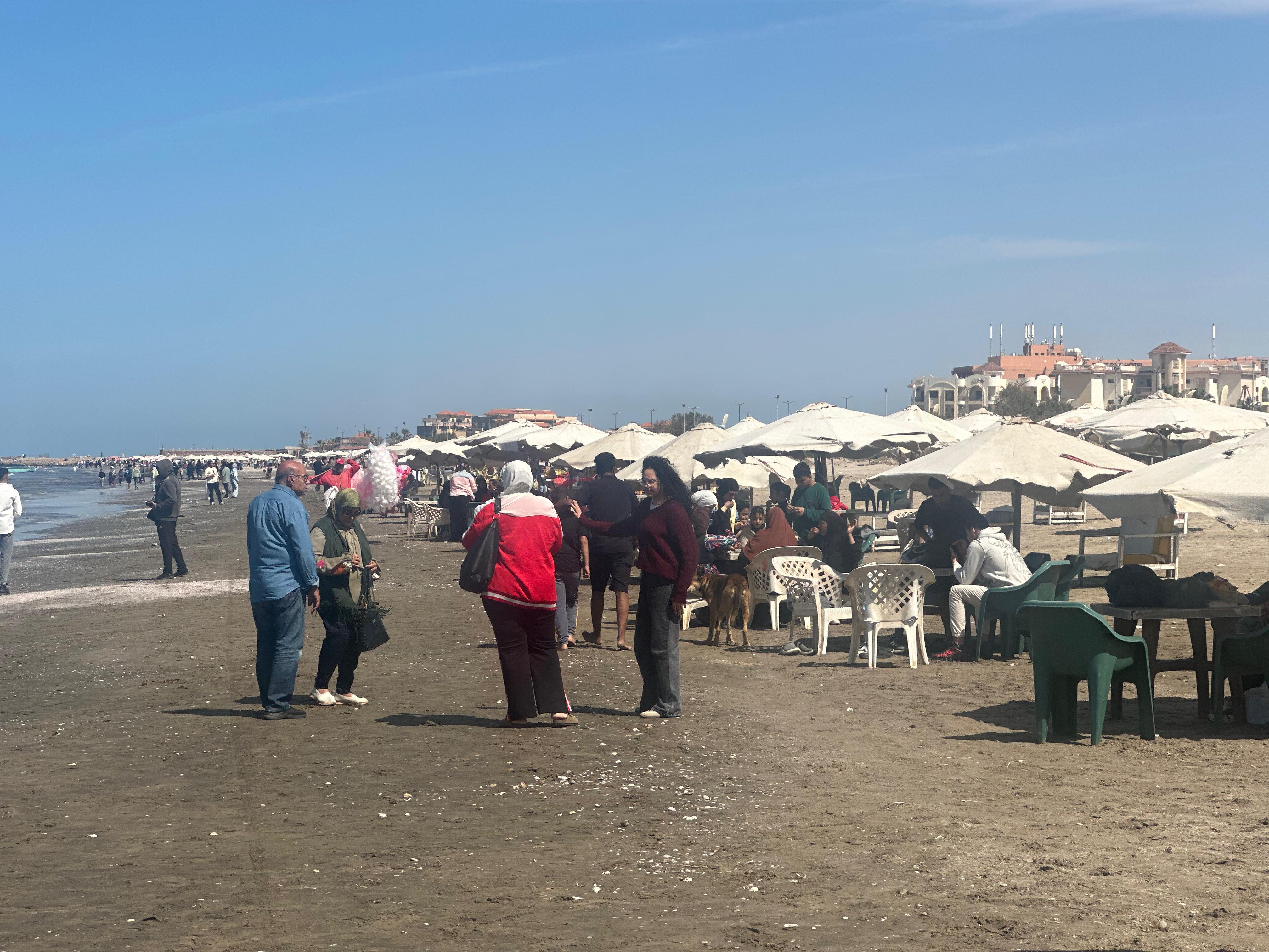 جانب من للاقبال على الشاطئ