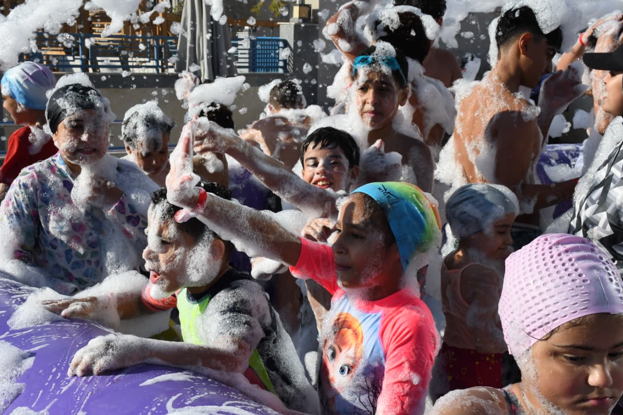 فرحة الاطفال احتفالا بشم النسيم