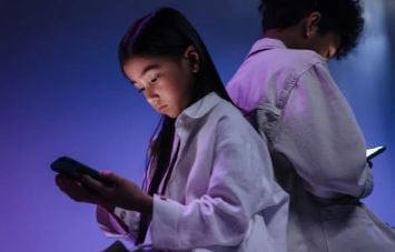 حماية الاطفال من مشاهد العنف