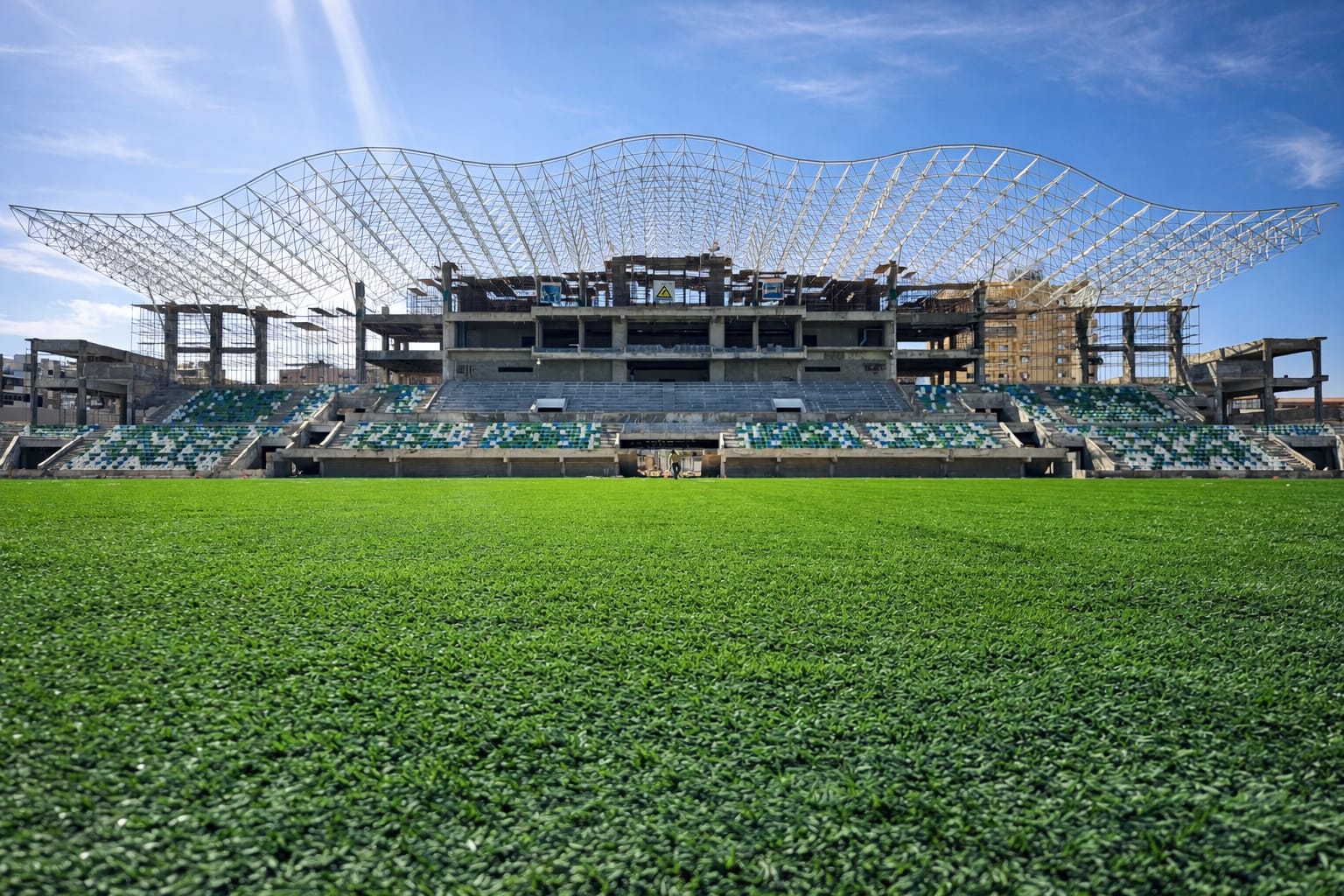 ارضية ستاد المصرى