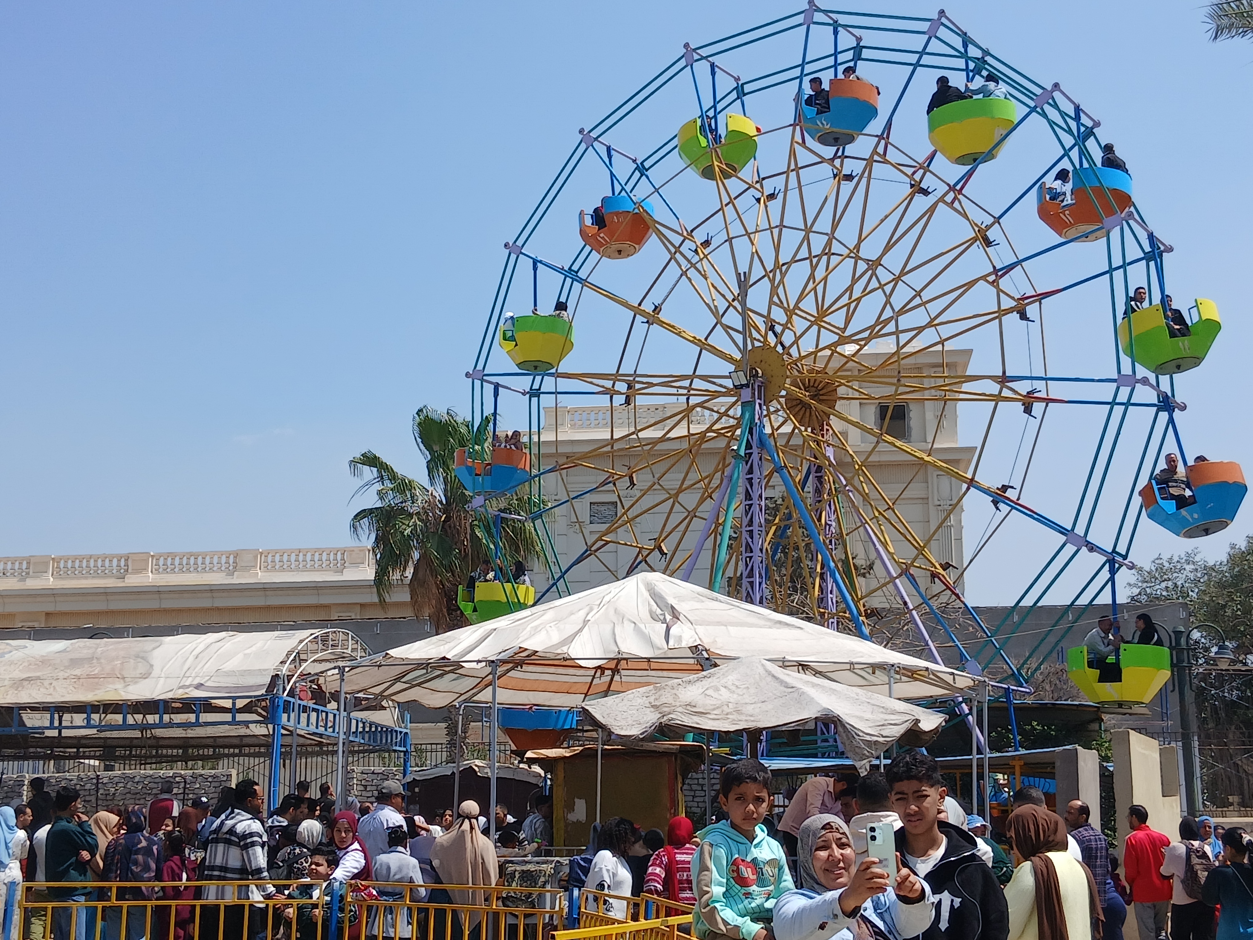 ملاهي حديقة حيوان الإسكندرية