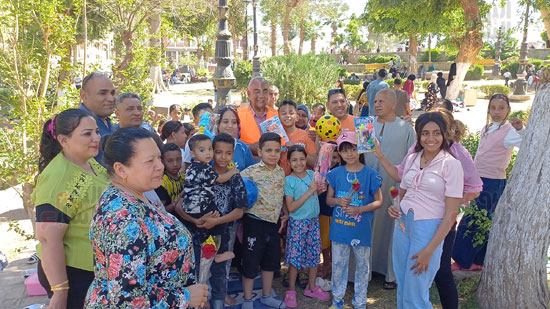 فرحة-المواطنين-بشم-النسيم