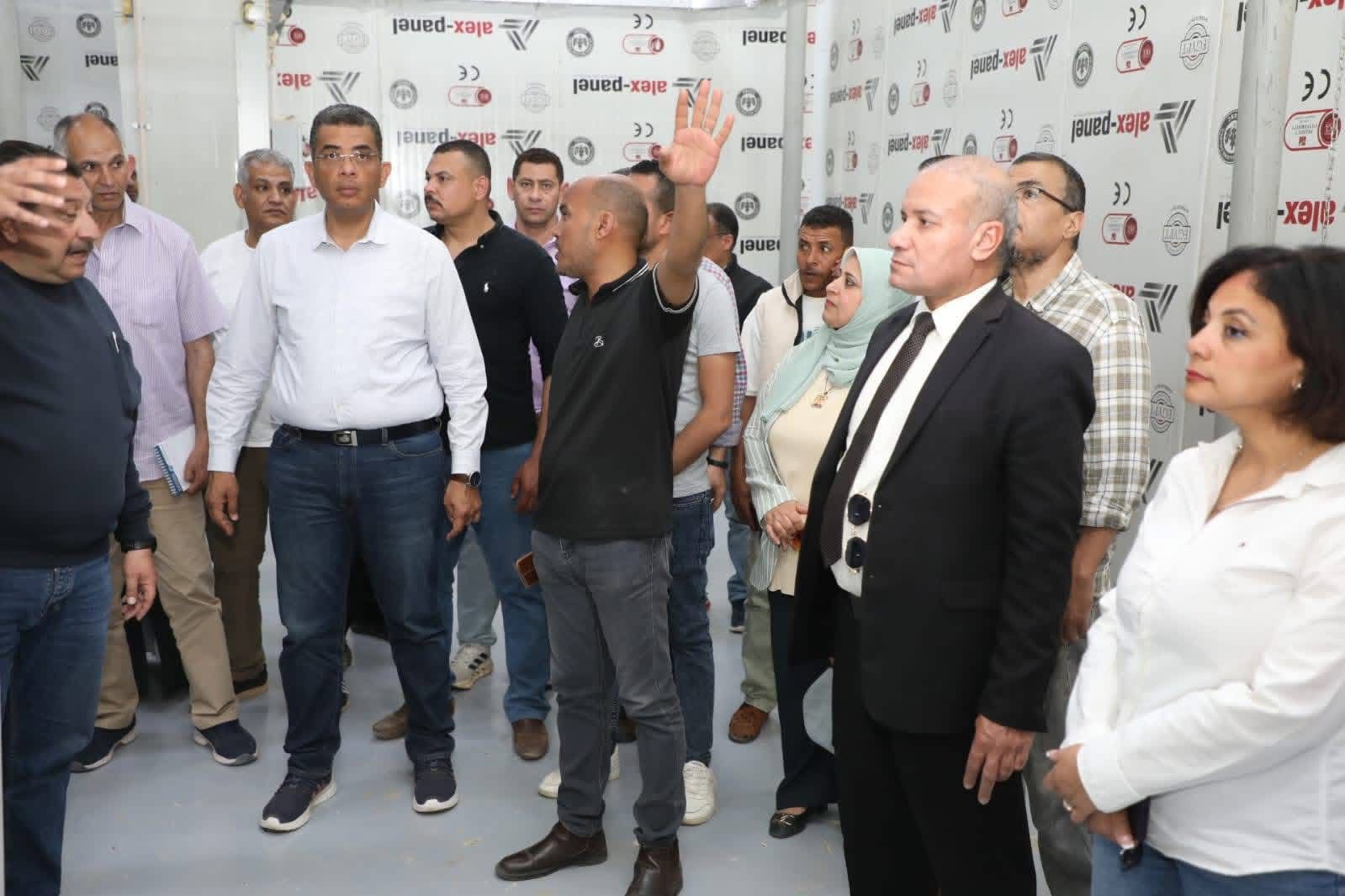 المحافظ بالمجزر الآلى 