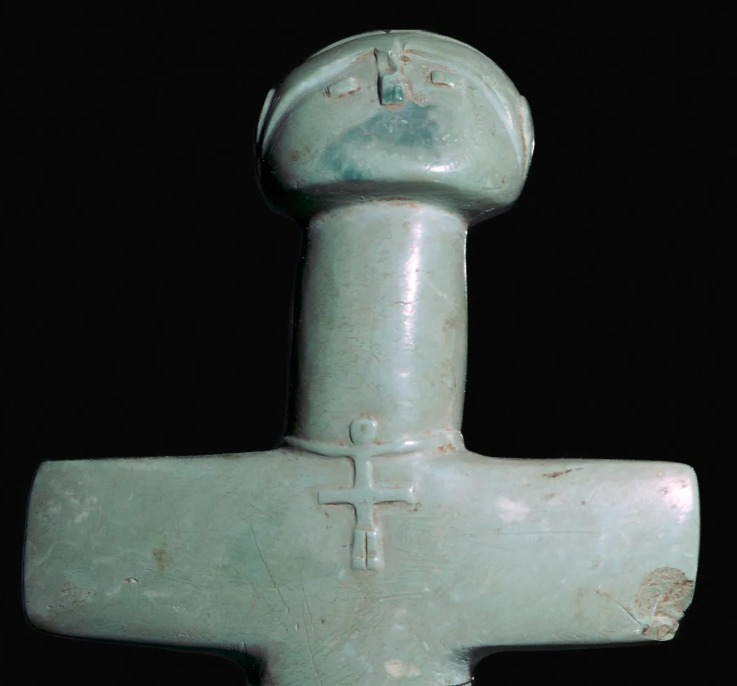 تمثال بوموس للخصوبة