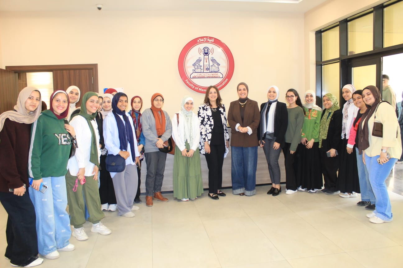 جانب من تكريم الإعلامية أية عبدالرحمن