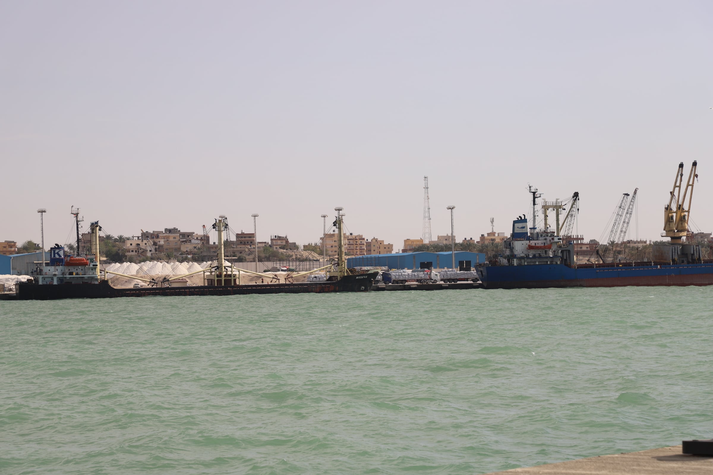 تطوير ميناء العريش 