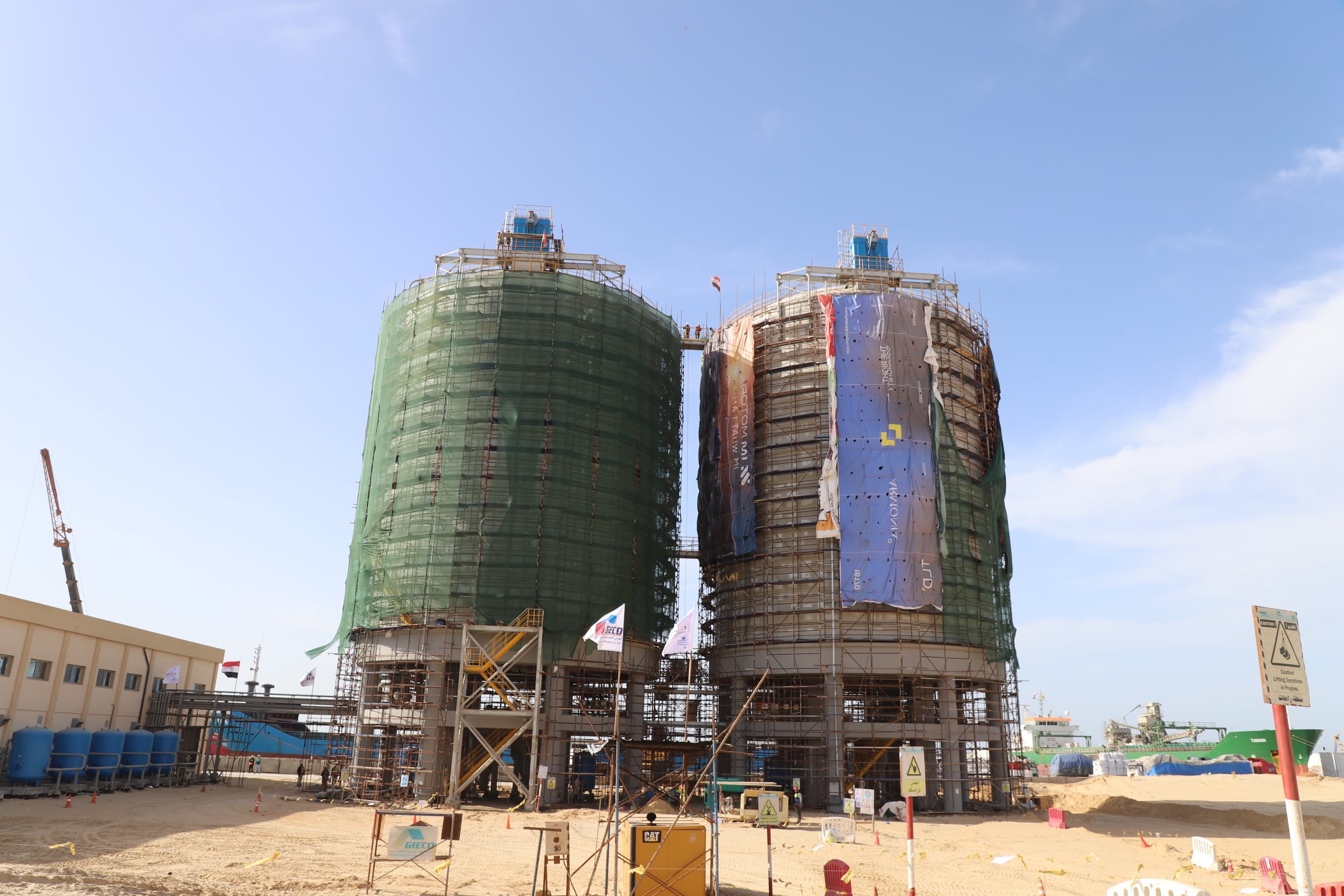 انشاء الصوامع 