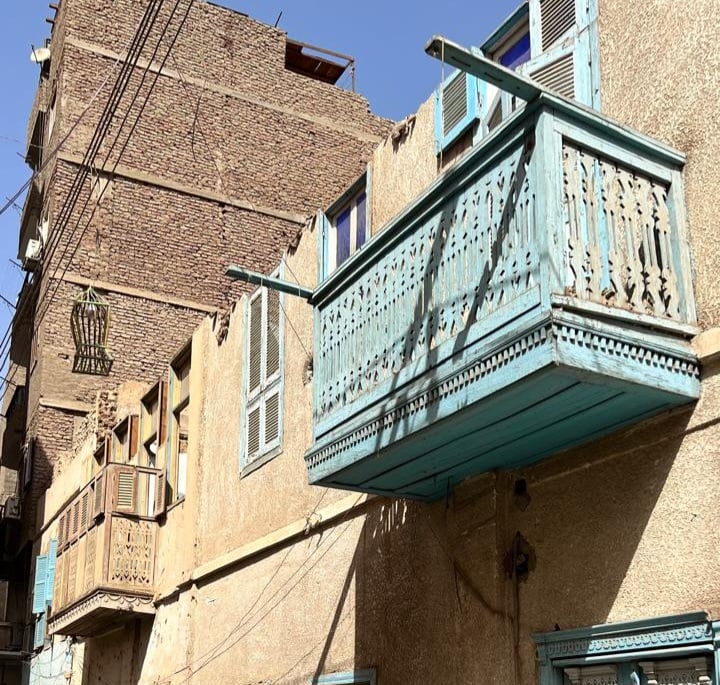 منازل على طراز قديم 