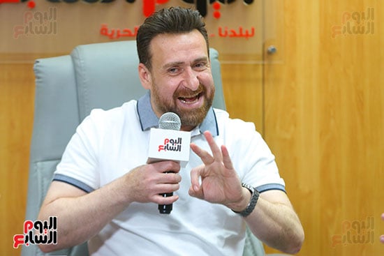 نضال الشافعى (10)