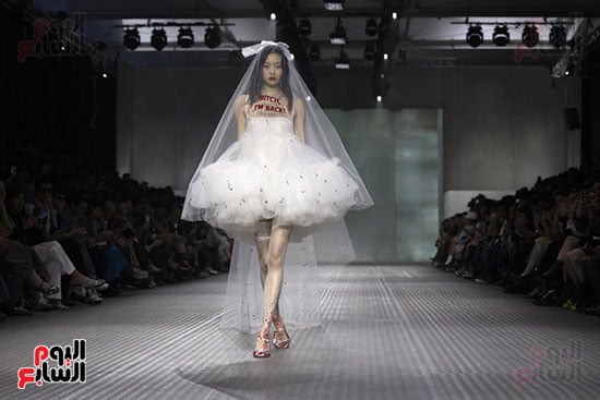 فساتين الزفاف المشاركة فى العرض