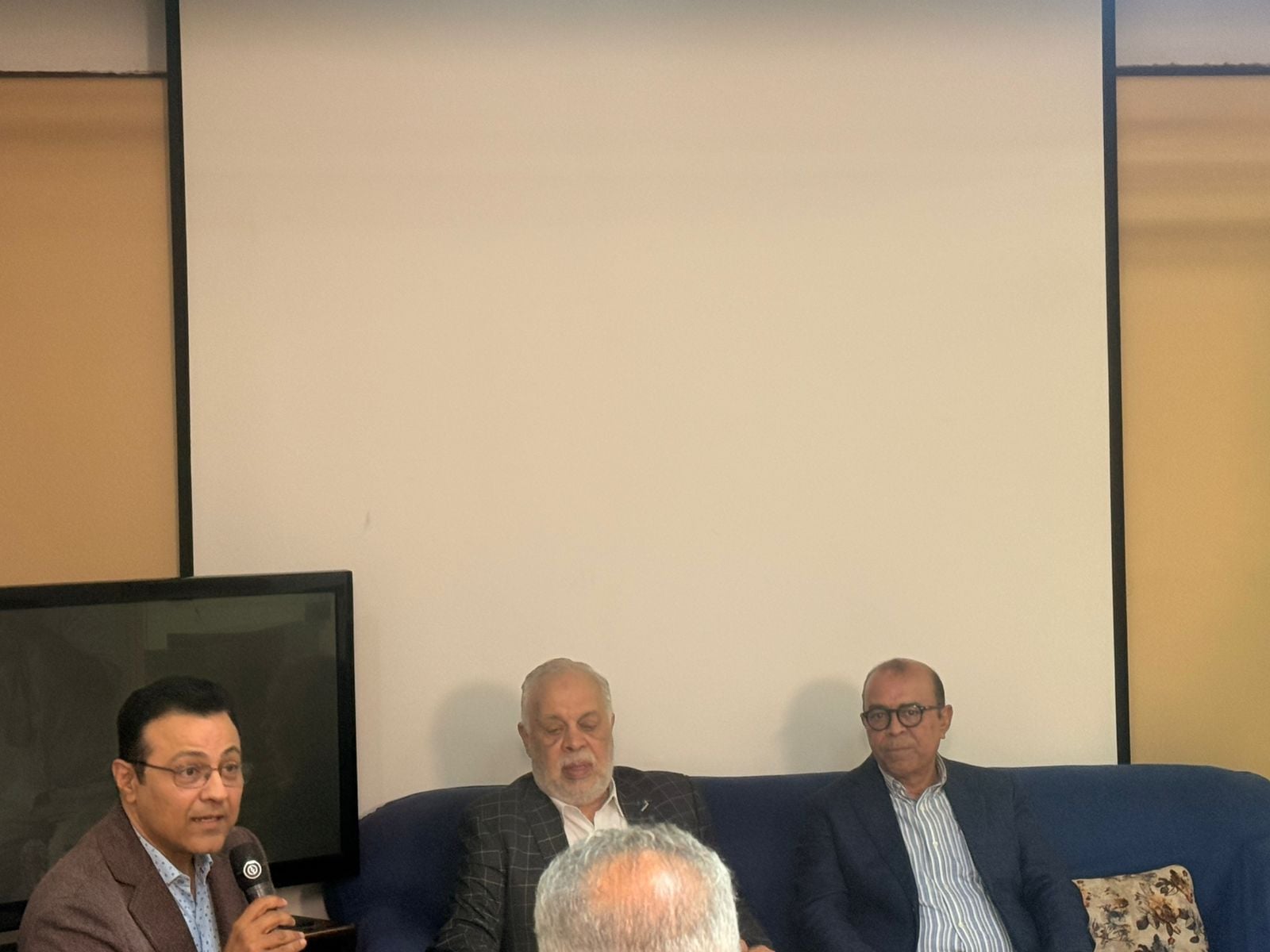 أشرف زكي ومحمد سعيد محفوظ