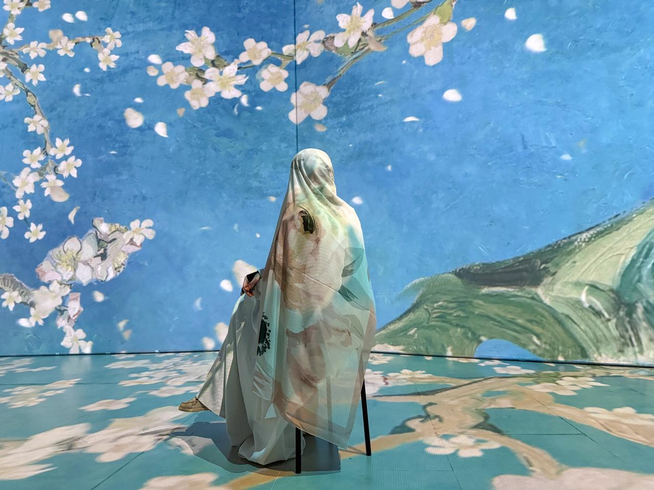 إحدى لوحات فان جوخ إحدى لوحات فان جوخ