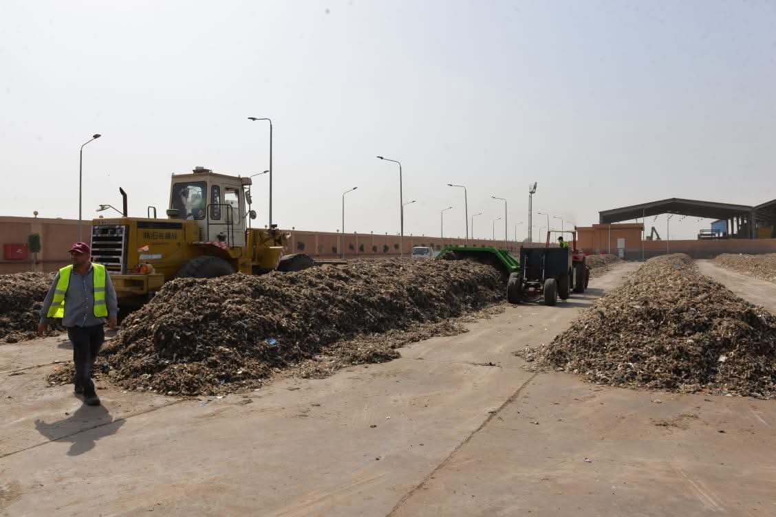 مصنع تدوير القمامة بسندوب (5)