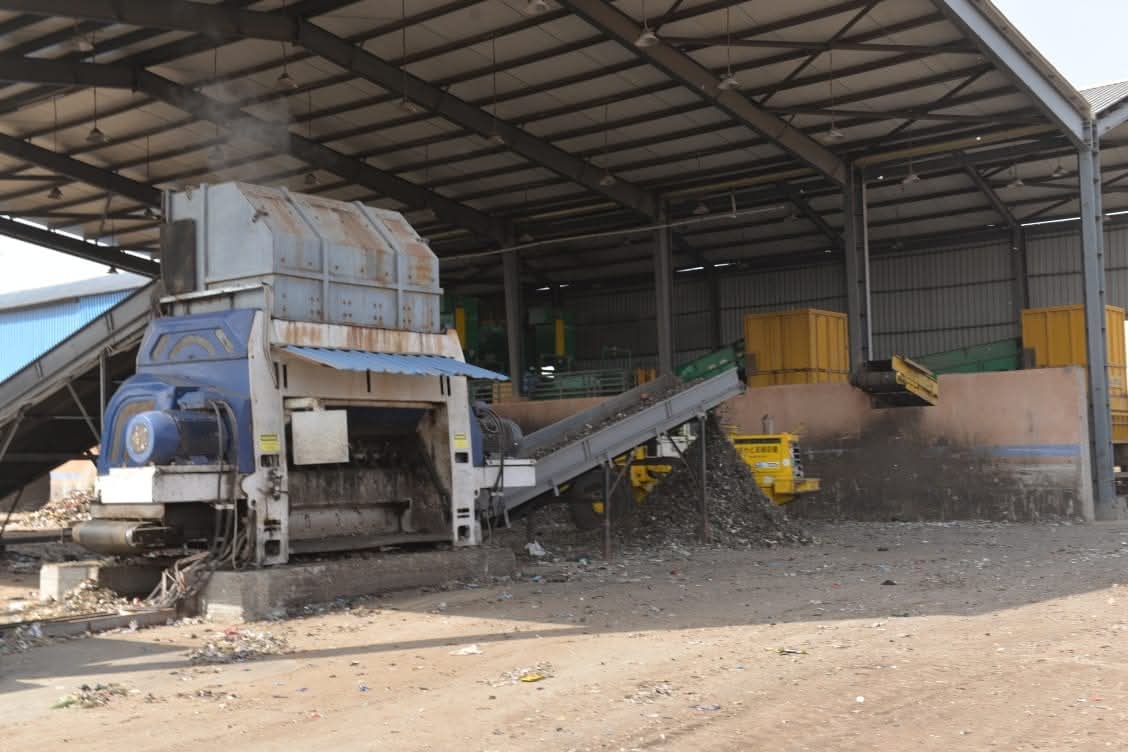 مصنع تدوير القمامة بسندوب (3)