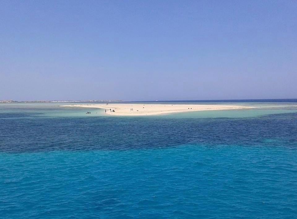 جزيرة توبيا البيضاء