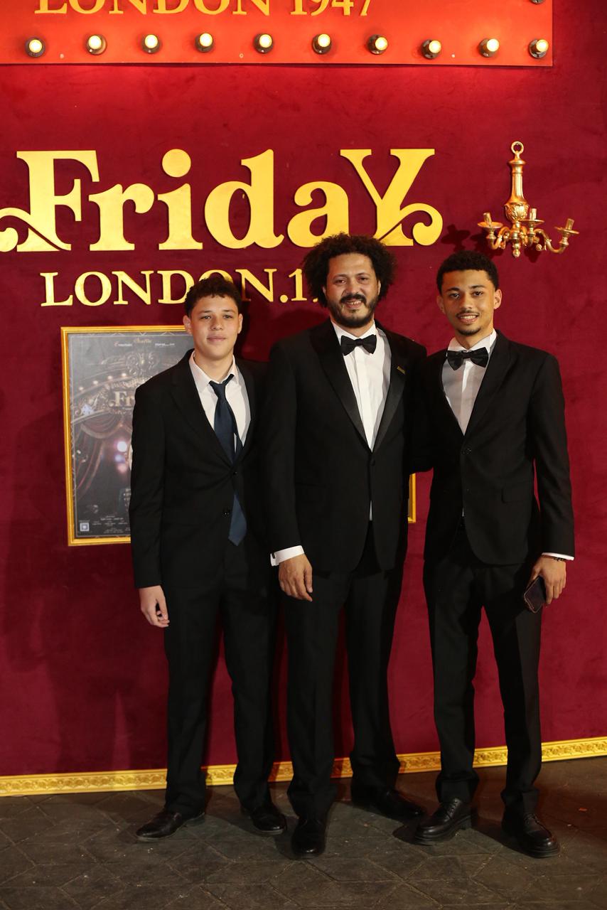 نجوم الفن والاعلام في العرض المسرحي فرايداي  (6)