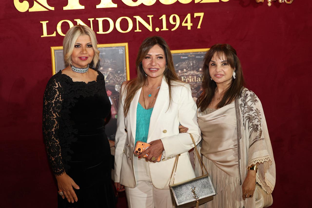 نجوم الفن والاعلام في العرض المسرحي فرايداي  (13)