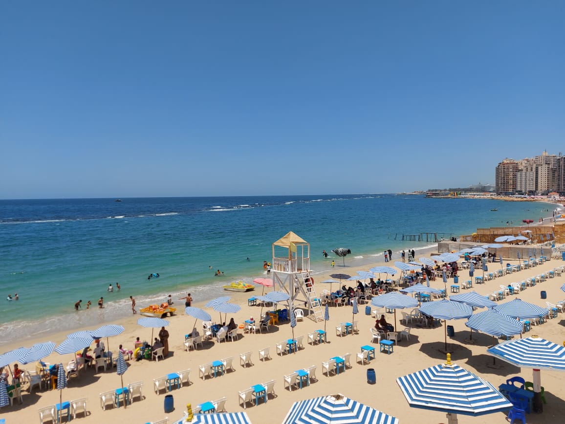 الشواطئ جاهزة لاستقبال الزائرين7