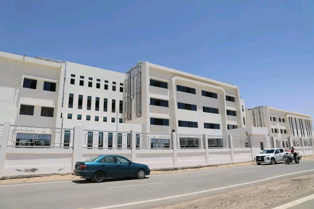 إنشاء مهبط للاسعاف الطائر بمستشفى الداخلة