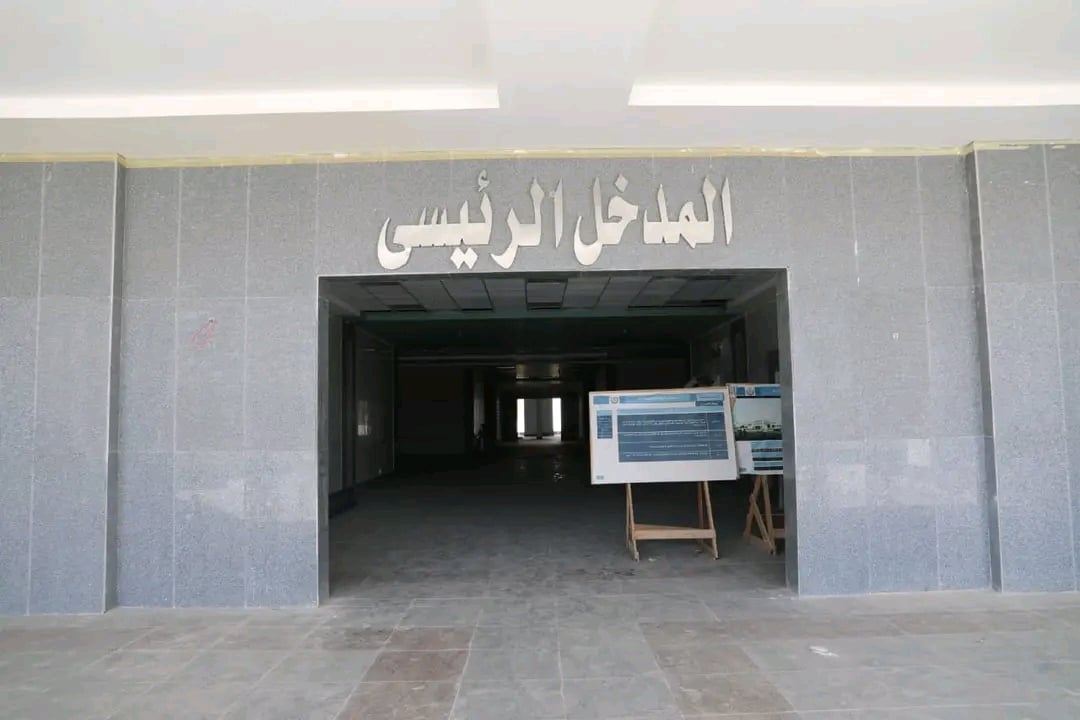 المدخل الرئيسي لمستشفى الداخلة الجديد