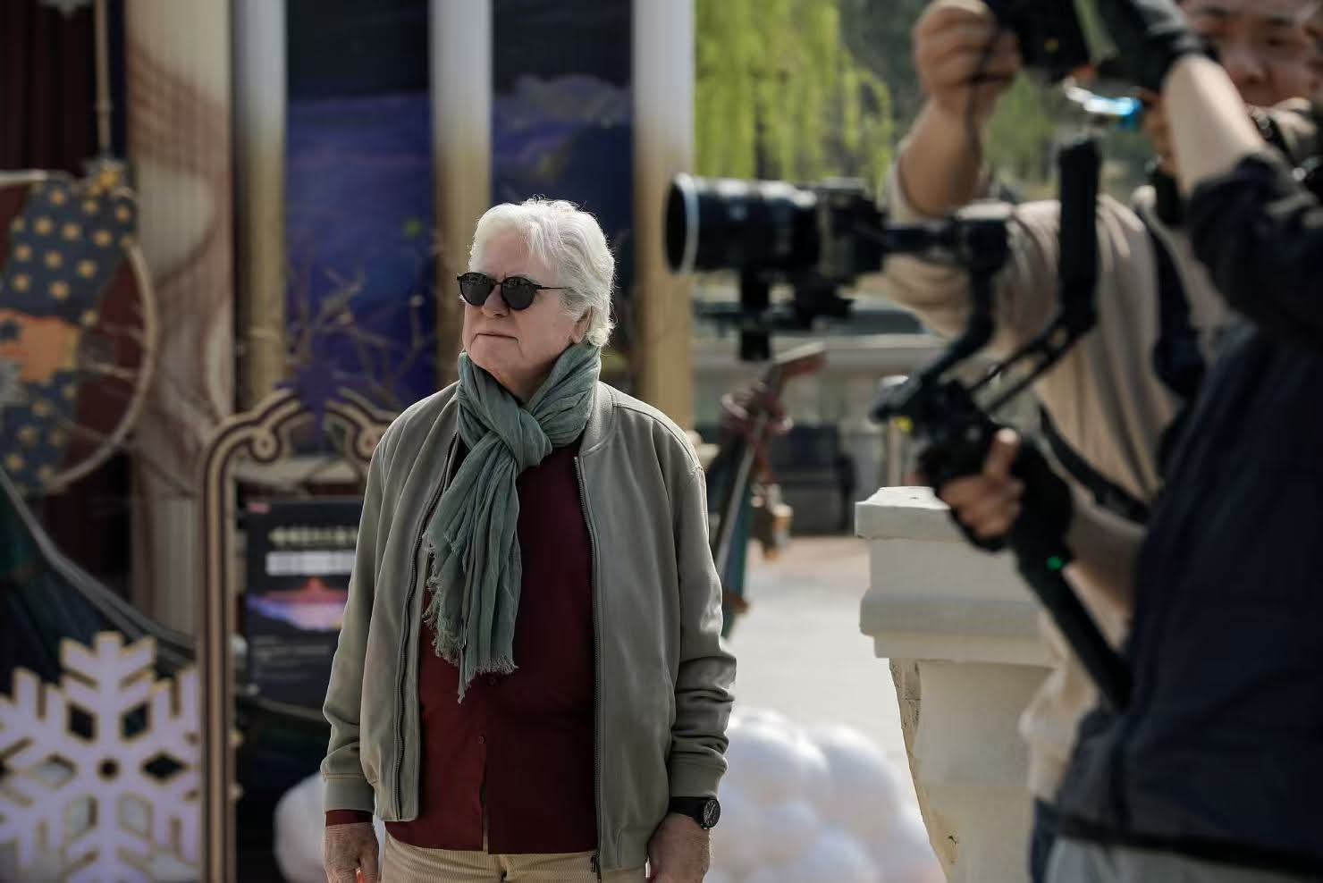 فيلم حسين فهمي 