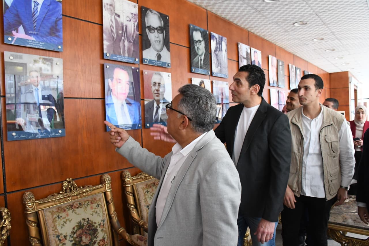 جانب من الجولة