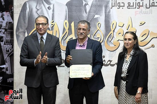 تكريم الزميل مجدى ابراهيم