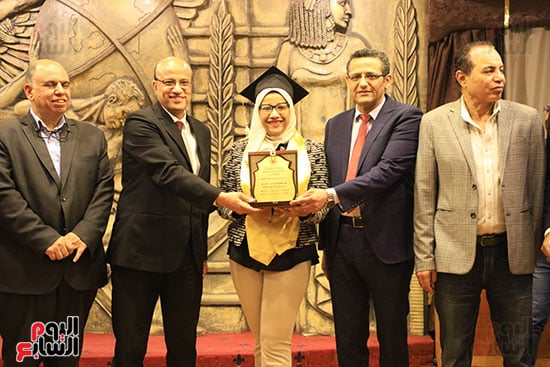 الزميلة أميرة شحاتة