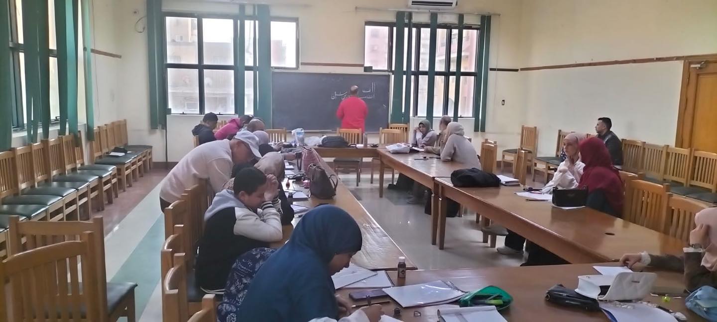 أنشطة داخل مكتبة مصر العامة أنشطة داخل مكتبة مصر العامة