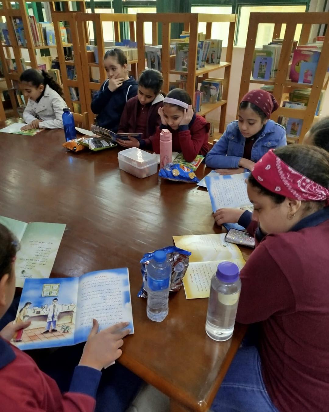 كتب متنوعة للأطفال كتب متنوعة للأطفال