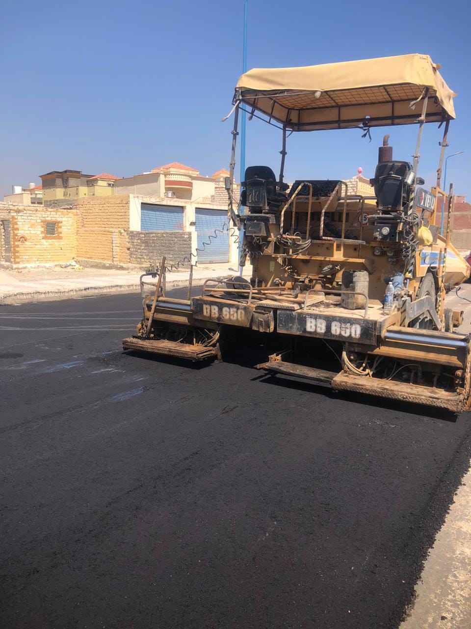 تنفيذ اعمال رصف الشوارع - مطروح