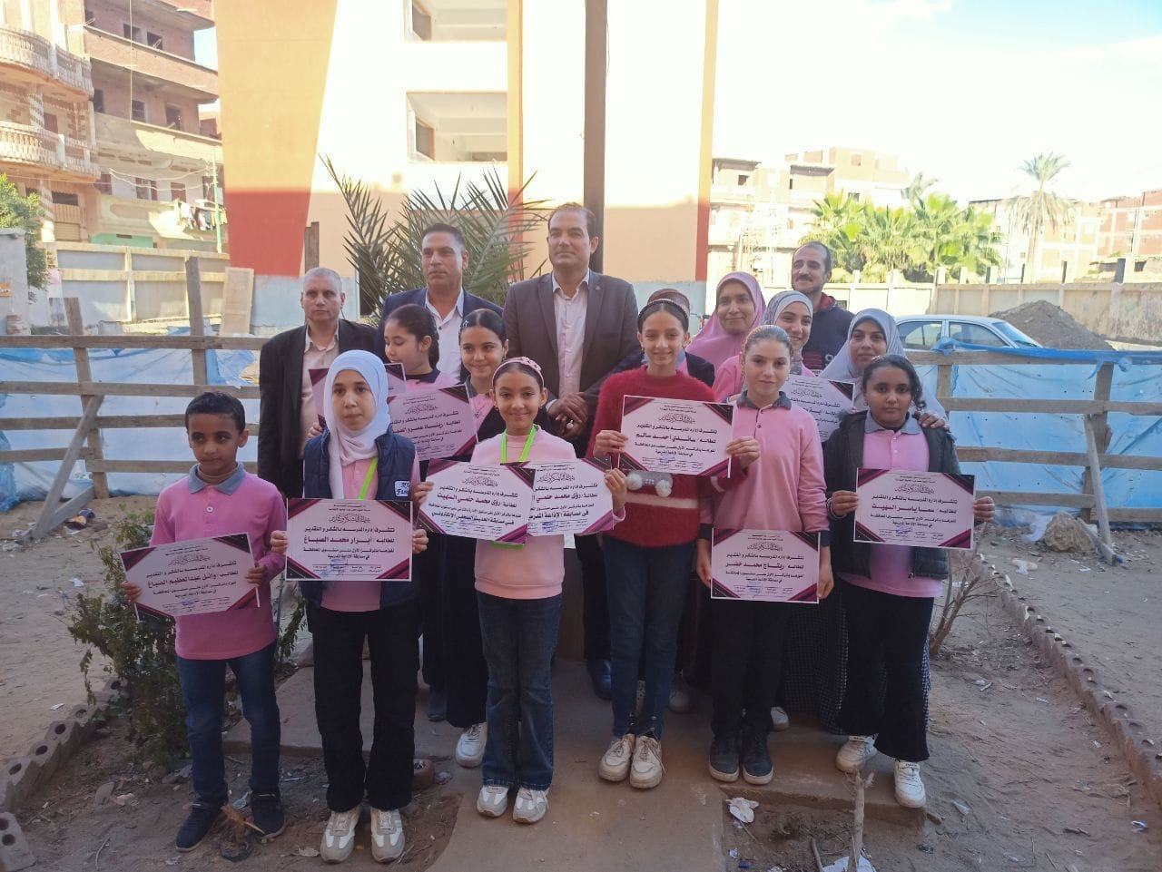 تكريم طالبات المدرسة