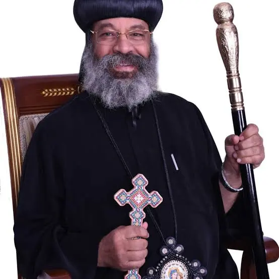 الأنبا رافائيل أسقف عام كنائس وسط البلد 