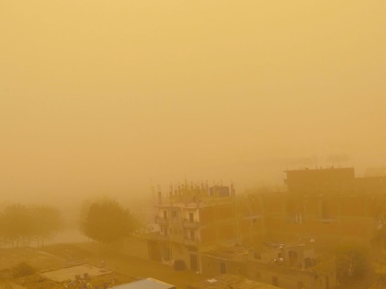 تحذيرات مستمرة من الأرصاد