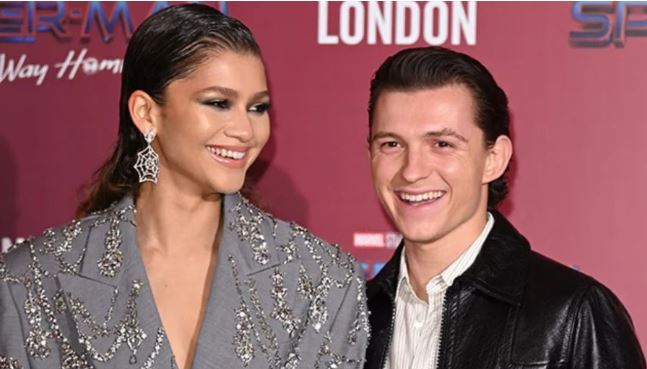 زيندايا وتوم هولاند